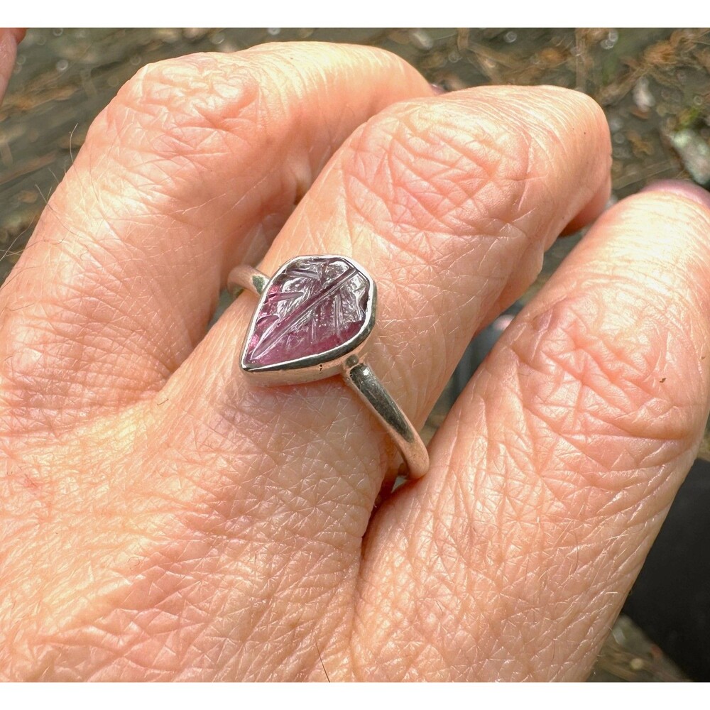 Natural Pink Tourmaline Leaf Shaped 925 Sterling Silver Ring Size 9